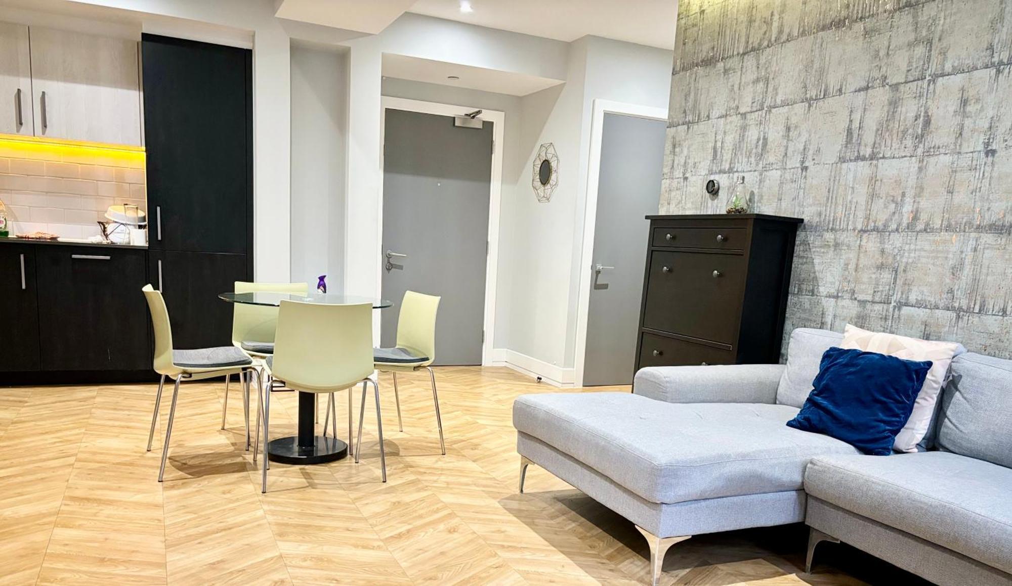 Mh Birmingham - 2 Bed 2 Bath Luxury Apartment - Financial District - Local Bar And Dining Deals Available 외부 사진