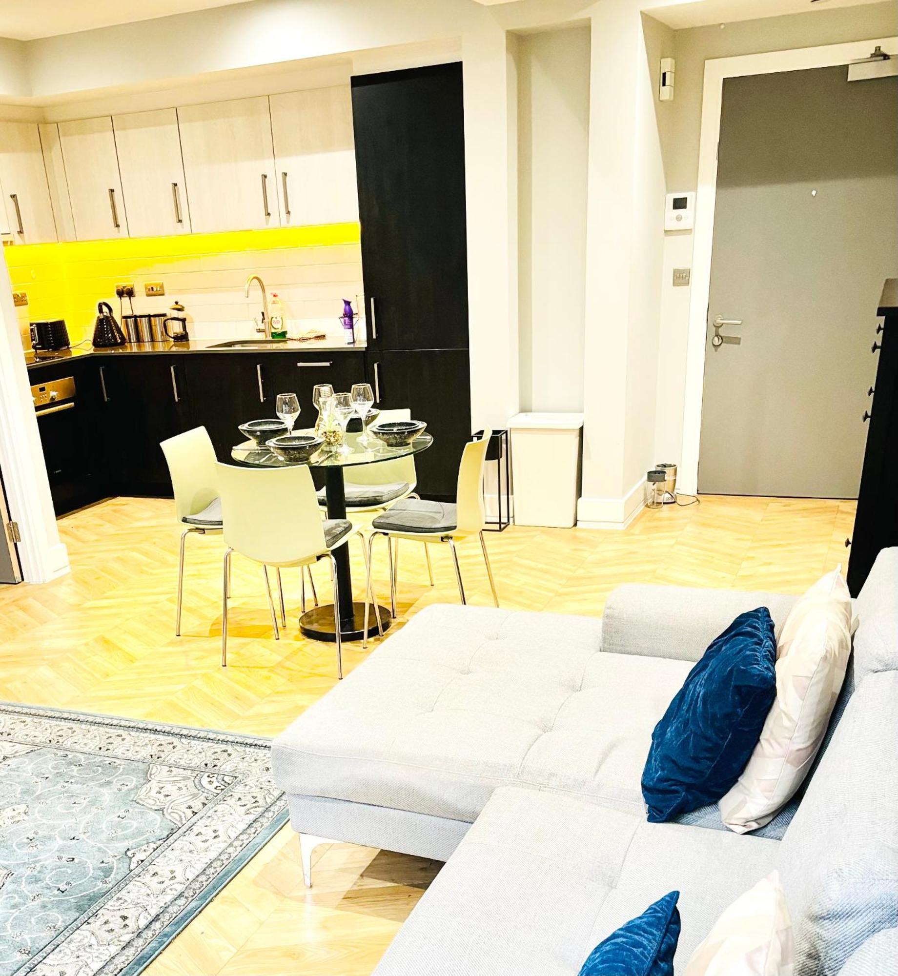 Mh Birmingham - 2 Bed 2 Bath Luxury Apartment - Financial District - Local Bar And Dining Deals Available 외부 사진